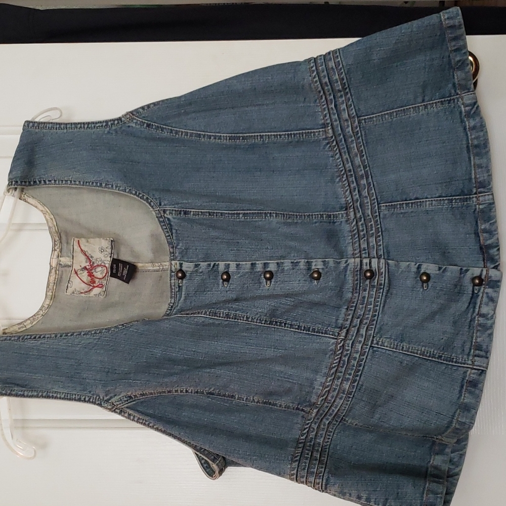 Denim sleeveless shirt Vest